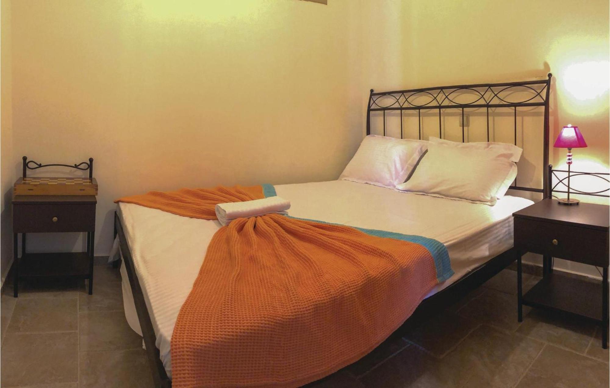 Amazing Home In Koroni With Wifi Exteriér fotografie