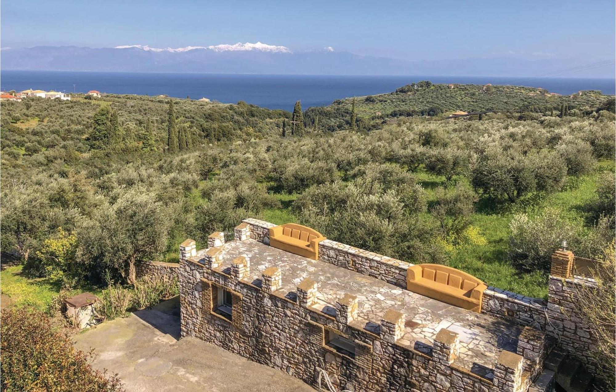 Amazing Home In Koroni With Wifi Exteriér fotografie