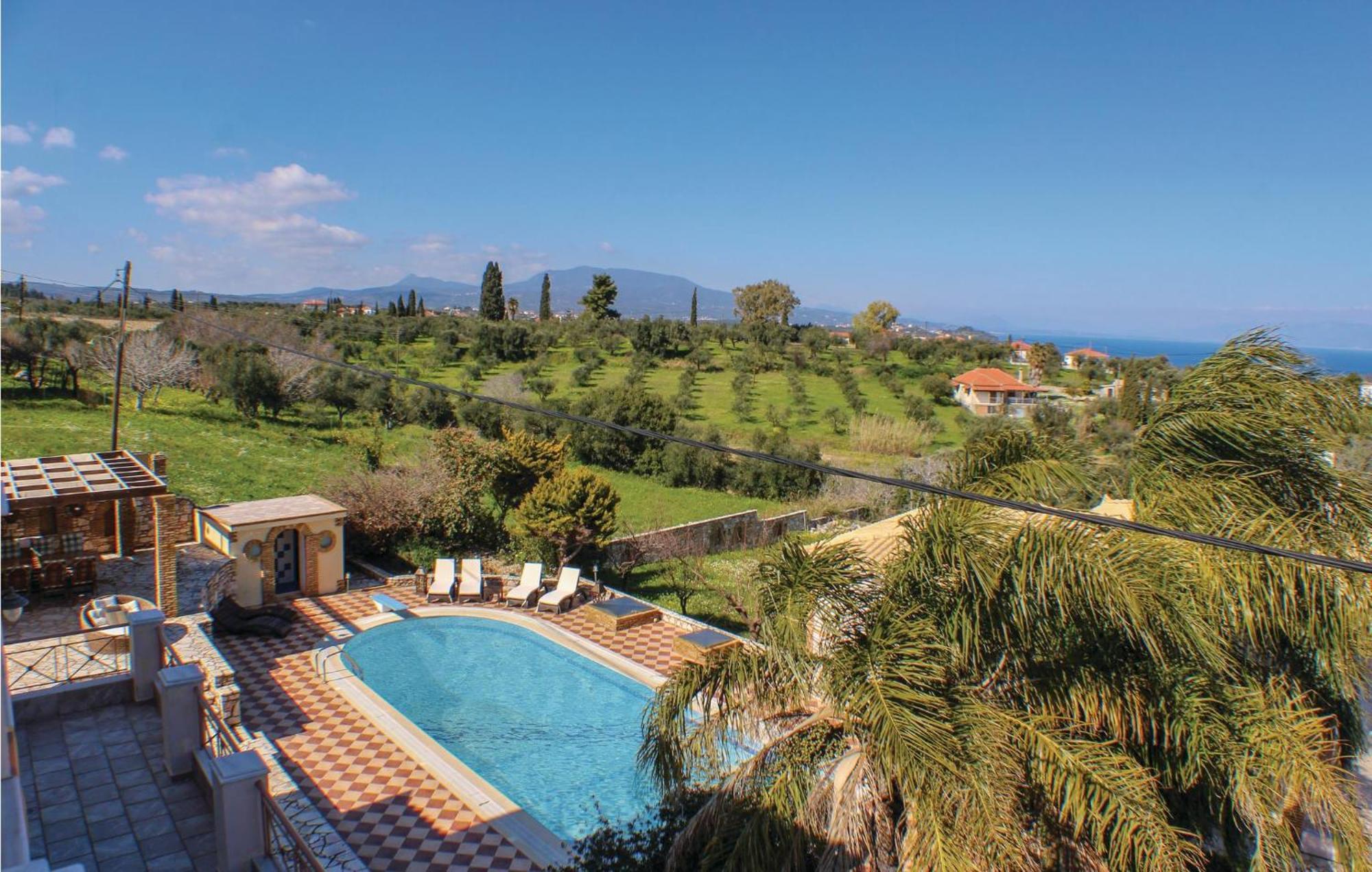 Amazing Home In Koroni With Wifi Exteriér fotografie